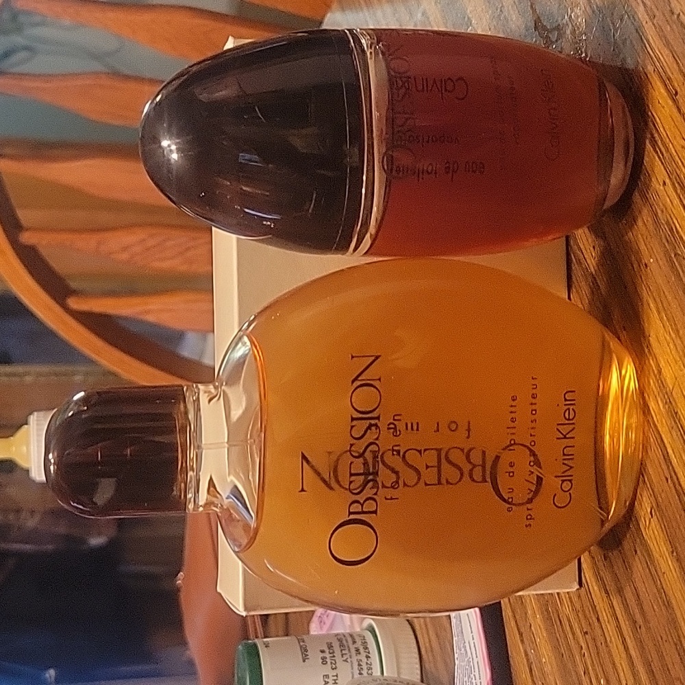 Obsession 6.7 oz for men and Obsession6.0oz for women.